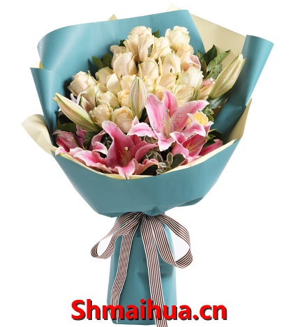 ��ܰ����-����õ��29֦����ɫ��ˮ�ٺ�3֦����Ҷ���䣬��ɫ��ɫ˫������ֽ���׿�ϸ���ƴ�����